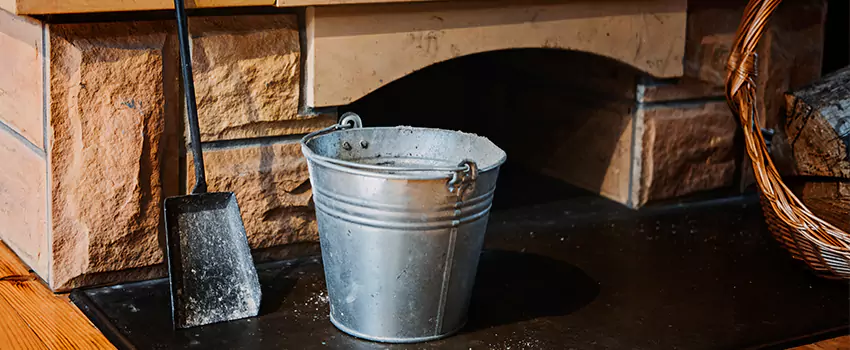 Clean The Fireplace Mantle And Hearth in Foothill Farms, California